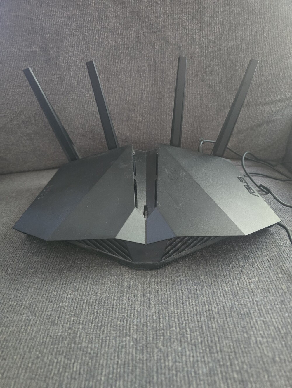 ASUS Black Wi-Fi Router with 4 External Antennas